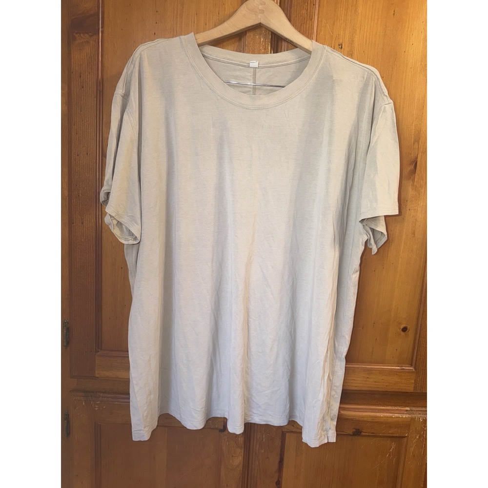 lululemon athletica Short Sleeve Tee in Light Beige